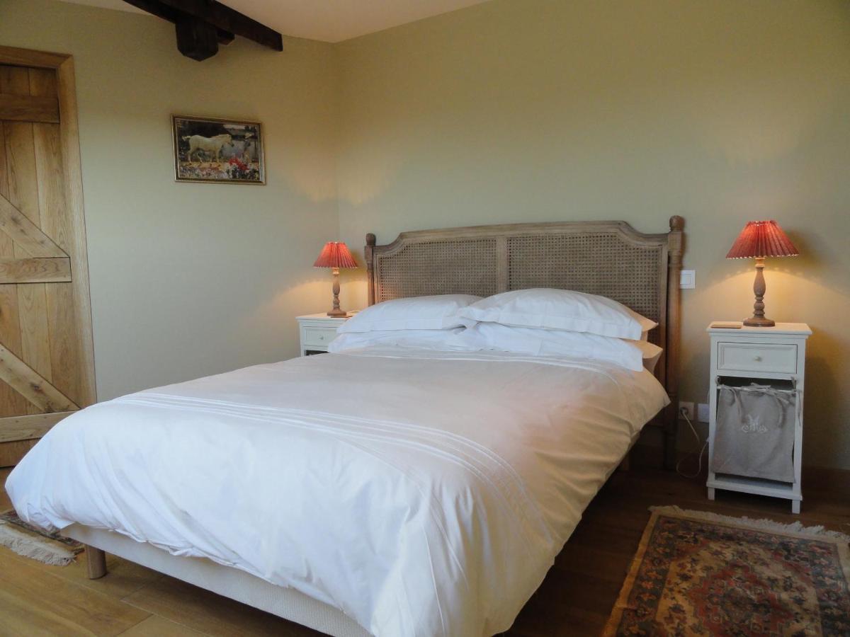Longere Ville Voisin - Chambre D'Hote Augan Bagian luar foto