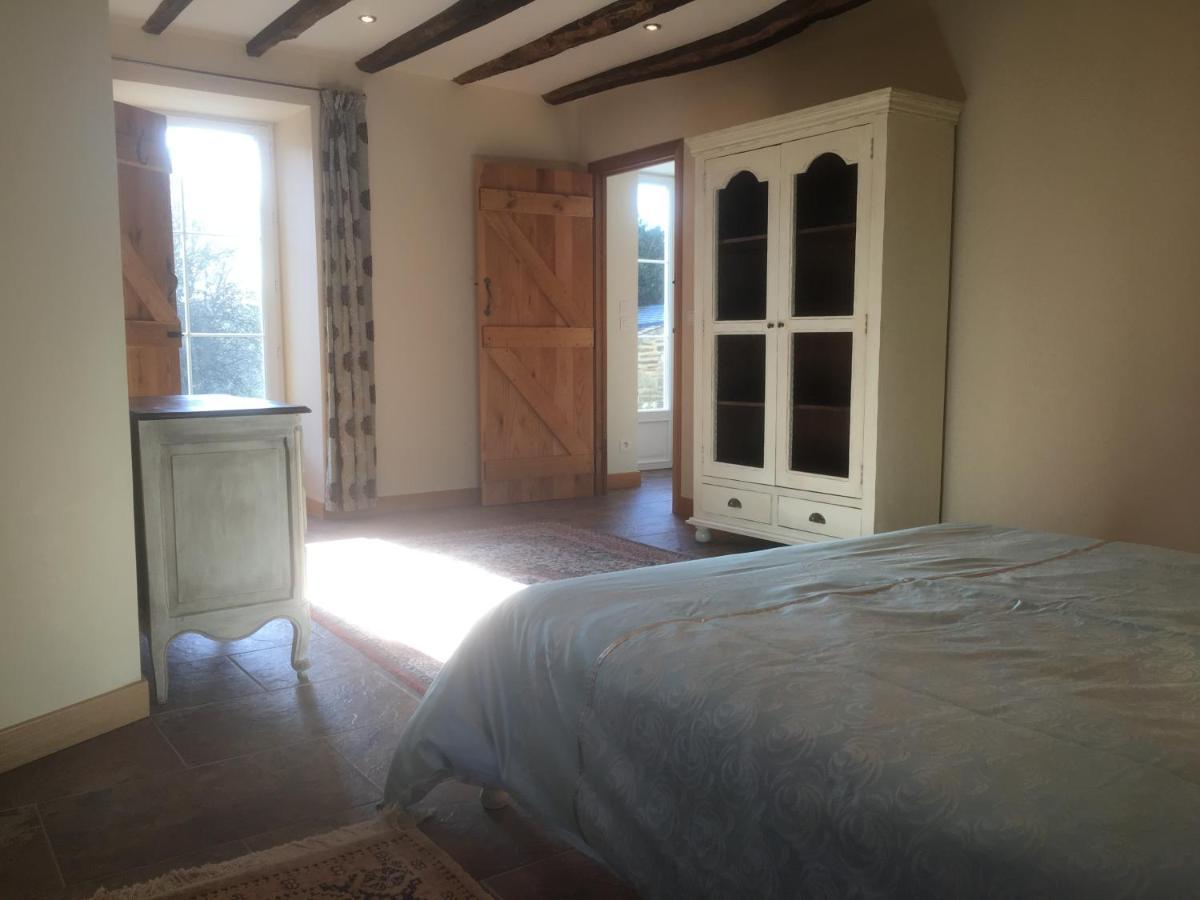 Longere Ville Voisin - Chambre D'Hote Augan Bagian luar foto